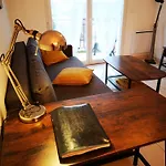 Apartamento Zero Stress Bordeaux, T2 Calme, 2 Parkings, Wifi *