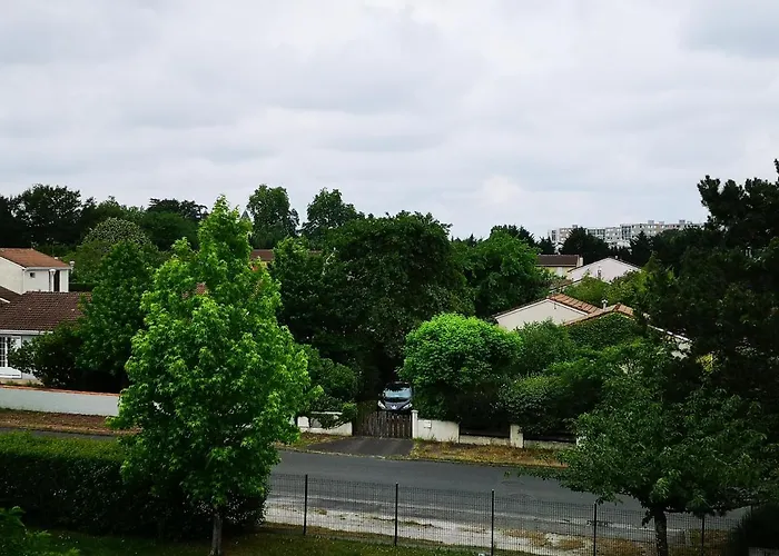 Zero Stress Bordeaux, T2 Calme, 2 Parkings, Wifi شقة فييُناف دورنو