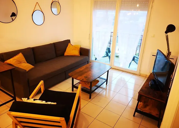 Zero Stress Bordeaux, T2 Calme, 2 Parkings, Wifi شقة فييُناف دورنو
