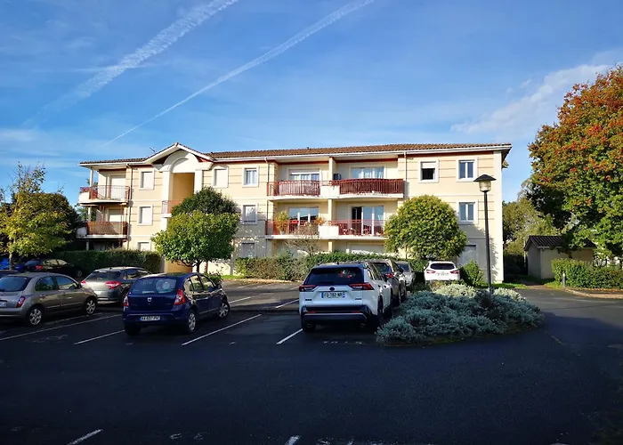 Zero Stress Bordeaux, T2 Calme, 2 Parkings, Wifi شقة