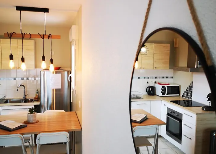 Zero Stress Bordeaux, T2 Calme, 2 Parkings, Wifi فييُناف دورنو